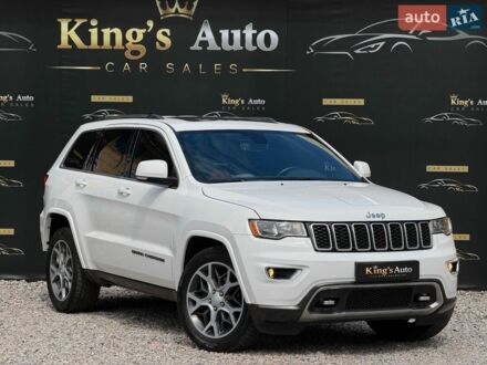 Білий Джип Grand Cherokee, об'ємом двигуна 3.6 л та пробігом 120 тис. км за 21500 $, фото 1 на Automoto.ua