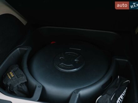 Білий Джип Grand Cherokee, об'ємом двигуна 3.6 л та пробігом 102 тис. км за 30500 $, фото 1 на Automoto.ua