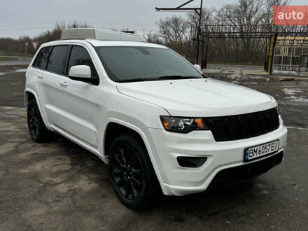 Джип Grand Cherokee 2019 у Глухове на Automoto.ua Білий Джип Grand Cherokee, об'ємом двигуна 3.6 л та пробігом 105 тис. км за 22800 $, фото 1 на Automoto.ua