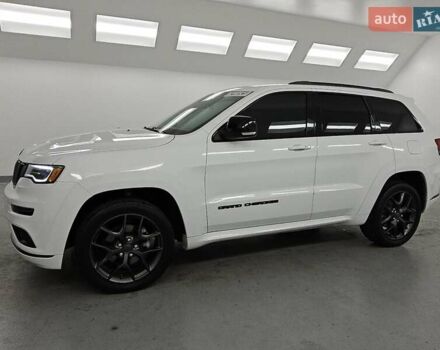 Белый Джип Гранд Чероки, объемом двигателя 3.6 л и пробегом 104 тыс. км за 5600 $, фото 1 на Automoto.ua