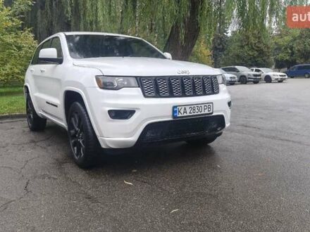 Джип Гранд Чероки 2019 в Киеве на Automoto.ua Белый Джип Гранд Чероки, объемом двигателя 3.61 л и пробегом 111 тыс. км за 21500 $, фото 1 на Automoto.ua