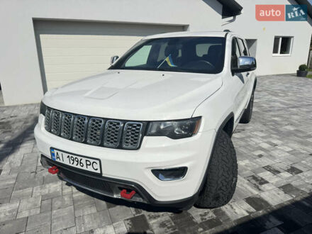 Білий Джип Grand Cherokee, об'ємом двигуна 3.61 л та пробігом 98 тис. км за 22500 $, фото 1 на Automoto.ua