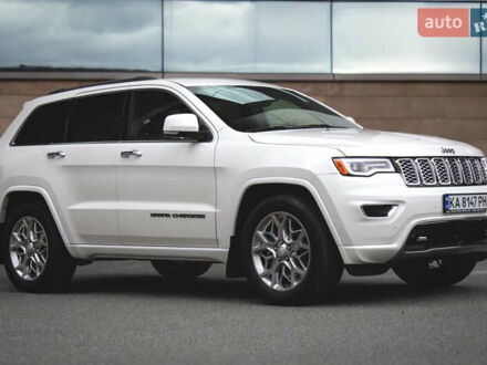 Джип Гранд Чероки 2019 в Киеве на Automoto.ua Белый Джип Гранд Чероки, объемом двигателя 3.6 л и пробегом 66 тыс. км за 25500 $, фото 1 на Automoto.ua