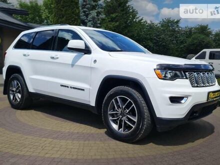Джип Grand Cherokee 2019 у Львові на Automoto.ua Білий Джип Grand Cherokee, об'ємом двигуна 3.6 л та пробігом 43 тис. км за 33499 $, фото 1 на Automoto.ua