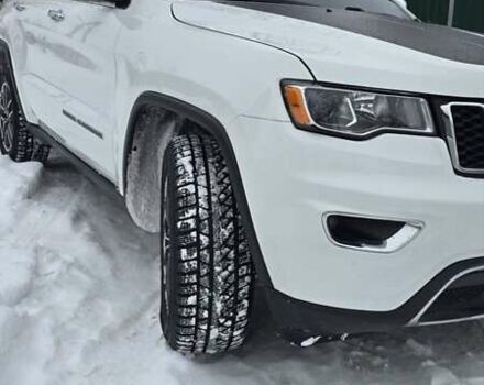 Белый Джип Гранд Чероки, объемом двигателя 3.6 л и пробегом 120 тыс. км за 25500 $, фото 1 на Automoto.ua