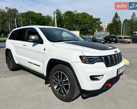 Білий Джип Grand Cherokee, об'ємом двигуна 3.6 л та пробігом 123 тис. км за 24900 $, фото 1 на Automoto.ua