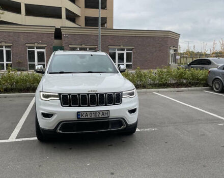 Джип Grand Cherokee 2020 у Києві на Automoto.ua Білий Джип Grand Cherokee, об'ємом двигуна 3.6 л та пробігом 67 тис. км за 29999 $, фото 1 на Automoto.ua