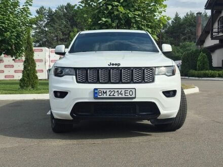 Білий Джип Grand Cherokee, об'ємом двигуна 3.6 л та пробігом 125 тис. км за 19500 $, фото 1 на Automoto.ua