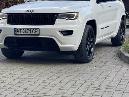 Джип Grand Cherokee 2020 у Івано-Франківську на Automoto.ua Білий Джип Grand Cherokee, об'ємом двигуна 3.6 л та пробігом 103 тис. км за 26900 $, фото 1 на Automoto.ua