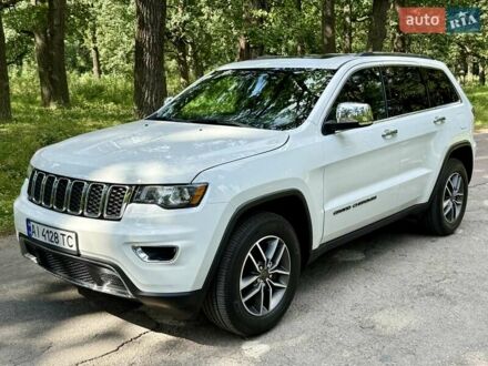 Білий Джип Grand Cherokee, об'ємом двигуна 3.6 л та пробігом 59 тис. км за 24500 $, фото 1 на Automoto.ua