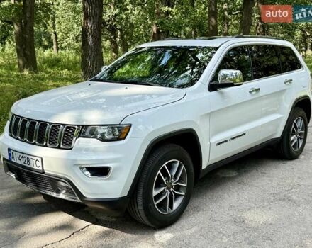 Білий Джип Grand Cherokee, об'ємом двигуна 3.6 л та пробігом 59 тис. км за 26500 $, фото 1 на Automoto.ua