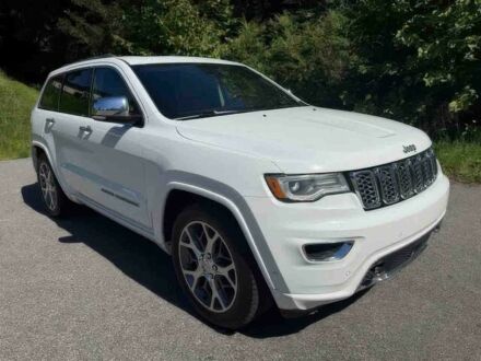 Белый Джип Гранд Чероки, объемом двигателя 3.6 л и пробегом 32 тыс. км за 12000 $, фото 1 на Automoto.ua