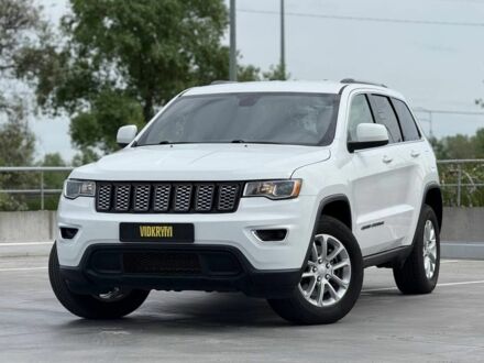 Джип Grand Cherokee 2020 у Києві на Automoto.ua Білий Джип Grand Cherokee, об'ємом двигуна 3.6 л та пробігом 113 тис. км за 21350 $, фото 1 на Automoto.ua