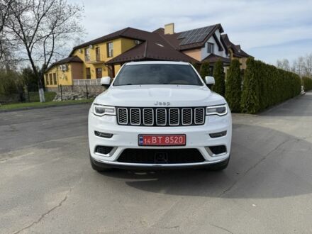 Джип Grand Cherokee 2020 у Калуше на Automoto.ua Білий Джип Grand Cherokee, об'ємом двигуна 3 л та пробігом 223 тис. км за 28800 $, фото 1 на Automoto.ua