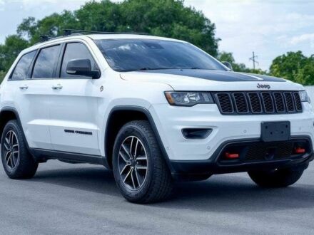 Джип Гранд Чероки 2020 в Мукачеве на Automoto.ua Белый Джип Гранд Чероки, объемом двигателя 5.7 л и пробегом 40 тыс. км за 16000 $, фото 1 на Automoto.ua