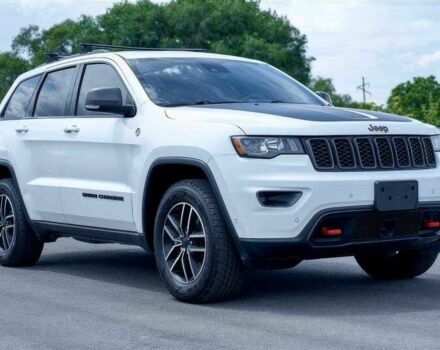 Білий Джип Grand Cherokee, об'ємом двигуна 5.7 л та пробігом 40 тис. км за 16000 $, фото 1 на Automoto.ua