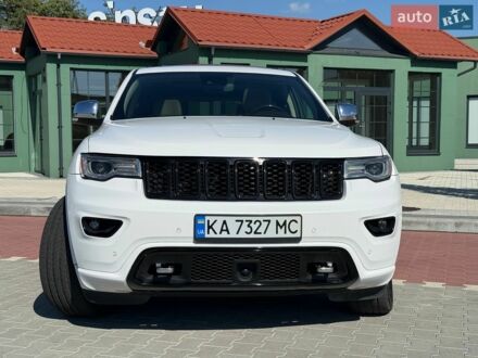 Белый Джип Гранд Чероки, объемом двигателя 3.6 л и пробегом 50 тыс. км за 27700 $, фото 1 на Automoto.ua