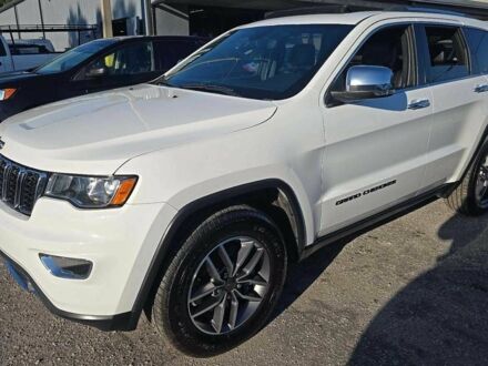 Белый Джип Гранд Чероки, объемом двигателя 3.6 л и пробегом 104 тыс. км за 22600 $, фото 1 на Automoto.ua