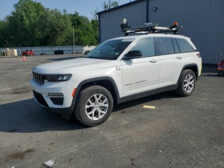 Білий Джип Grand Cherokee, об'ємом двигуна 2 л та пробігом 69 тис. км за 25200 $, фото 1 на Automoto.ua