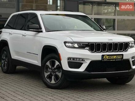 Джип Grand Cherokee 2022 у Івано-Франківську на Automoto.ua Білий Джип Grand Cherokee, об'ємом двигуна 2 л та пробігом 29 тис. км за 47500 $, фото 1 на Automoto.ua