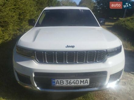 Білий Джип Grand Cherokee, об'ємом двигуна 3.6 л та пробігом 75 тис. км за 31500 $, фото 1 на Automoto.ua