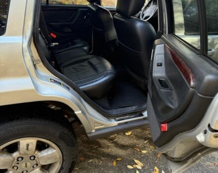 Джип Grand Cherokee 2002 у Києві на Automoto.ua Бежевий Джип Grand Cherokee, об'ємом двигуна 1.2 л та пробігом 280 тис. км за 3700 $, фото 14 на Automoto.ua