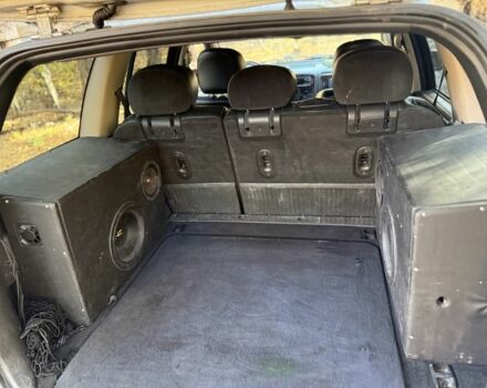 Джип Grand Cherokee 2002 у Києві на Automoto.ua Бежевий Джип Grand Cherokee, об'ємом двигуна 1.2 л та пробігом 280 тис. км за 3700 $, фото 13 на Automoto.ua