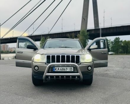 Бежевий Джип Grand Cherokee, об'ємом двигуна 3 л та пробігом 377 тис. км за 6054 $, фото 4 на Automoto.ua