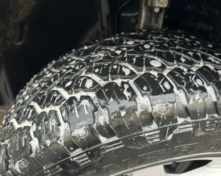 Бежевый Джип Гранд Чероки, объемом двигателя 0 л и пробегом 242 тыс. км за 6154 $, фото 4 на Automoto.ua