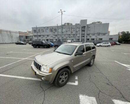 Бежевий Джип Grand Cherokee, об'ємом двигуна 0 л та пробігом 218 тис. км за 4499 $, фото 1 на Automoto.ua