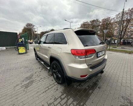 Джип Grand Cherokee 2013 у Рівному на Automoto.ua Бежевий Джип Grand Cherokee, об'ємом двигуна 3 л та пробігом 157 тис. км за 524 $, фото 3 на Automoto.ua