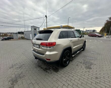 Джип Grand Cherokee 2013 у Рівному на Automoto.ua Бежевий Джип Grand Cherokee, об'ємом двигуна 3 л та пробігом 157 тис. км за 524 $, фото 2 на Automoto.ua