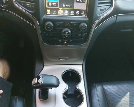 Бежевий Джип Grand Cherokee, об'ємом двигуна 3 л та пробігом 157 тис. км за 19500 $, фото 12 на Automoto.ua