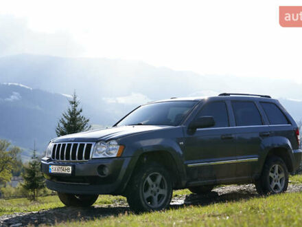Джип Grand Cherokee 2005 у Києві на Automoto.ua Бежевий Джип Grand Cherokee, об'ємом двигуна 3 л та пробігом 228 тис. км за 11550 $, фото 1 на Automoto.ua