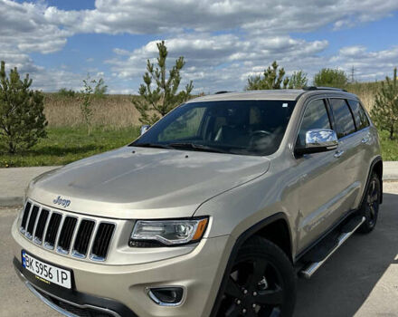 Бежевий Джип Grand Cherokee, об'ємом двигуна 2.99 л та пробігом 153 тис. км за 22800 $, фото 1 на Automoto.ua