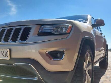 Джип Grand Cherokee 2014 у Гайсине на Automoto.ua Бежевий Джип Grand Cherokee, об'ємом двигуна 3 л та пробігом 157 тис. км за 19500 $, фото 1 на Automoto.ua