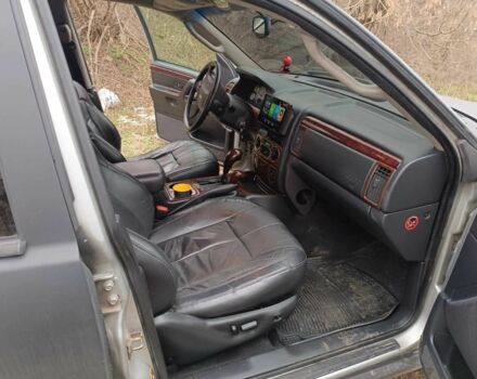 Черный Джип Гранд Чероки, объемом двигателя 2.7 л и пробегом 380 тыс. км за 4700 $, фото 9 на Automoto.ua