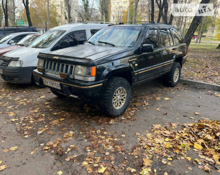 Чорний Джип Grand Cherokee, об'ємом двигуна 3.95 л та пробігом 250 тис. км за 3200 $, фото 5 на Automoto.ua