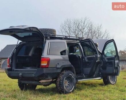 Чорний Джип Grand Cherokee, об'ємом двигуна 2.7 л та пробігом 275 тис. км за 3750 $, фото 12 на Automoto.ua
