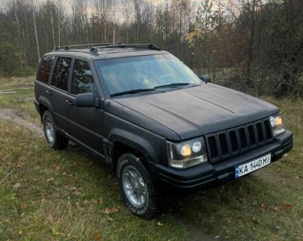 Черный Джип Гранд Чероки, объемом двигателя 4 л и пробегом 400 тыс. км за 2900 $, фото 2 на Automoto.ua
