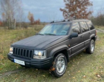 Черный Джип Гранд Чероки, объемом двигателя 4 л и пробегом 400 тыс. км за 2900 $, фото 1 на Automoto.ua