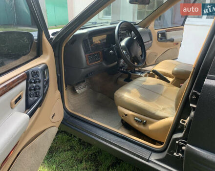 Черный Джип Гранд Чероки, объемом двигателя 4 л и пробегом 399 тыс. км за 6500 $, фото 8 на Automoto.ua