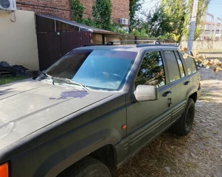 Чорний Джип Grand Cherokee, об'ємом двигуна 2.5 л та пробігом 350 тис. км за 1700 $, фото 2 на Automoto.ua