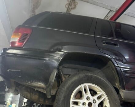 Чорний Джип Grand Cherokee, об'ємом двигуна 0 л та пробігом 300 тис. км за 3900 $, фото 3 на Automoto.ua