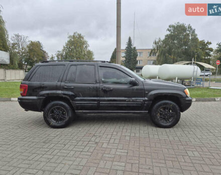 Черный Джип Гранд Чероки, объемом двигателя 3.12 л и пробегом 390 тыс. км за 3999 $, фото 3 на Automoto.ua
