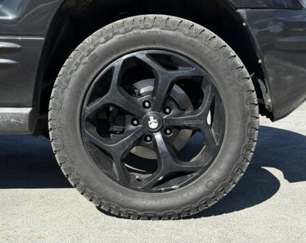 Черный Джип Гранд Чероки, объемом двигателя 4.7 л и пробегом 350 тыс. км за 11000 $, фото 9 на Automoto.ua