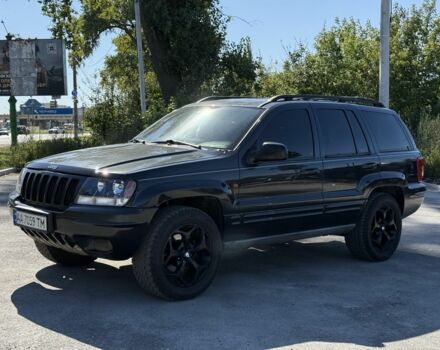 Черный Джип Гранд Чероки, объемом двигателя 4.7 л и пробегом 350 тыс. км за 11000 $, фото 1 на Automoto.ua