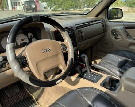 Чорний Джип Grand Cherokee, об'ємом двигуна 3.1 л та пробігом 350 тис. км за 5400 $, фото 4 на Automoto.ua