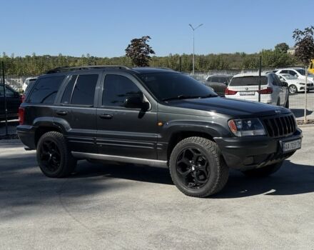 Черный Джип Гранд Чероки, объемом двигателя 4.7 л и пробегом 350 тыс. км за 11000 $, фото 3 на Automoto.ua