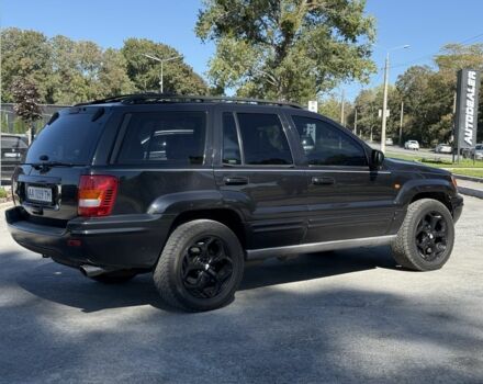 Черный Джип Гранд Чероки, объемом двигателя 4.7 л и пробегом 350 тыс. км за 11000 $, фото 5 на Automoto.ua
